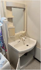 洗面所・水漏れbefore